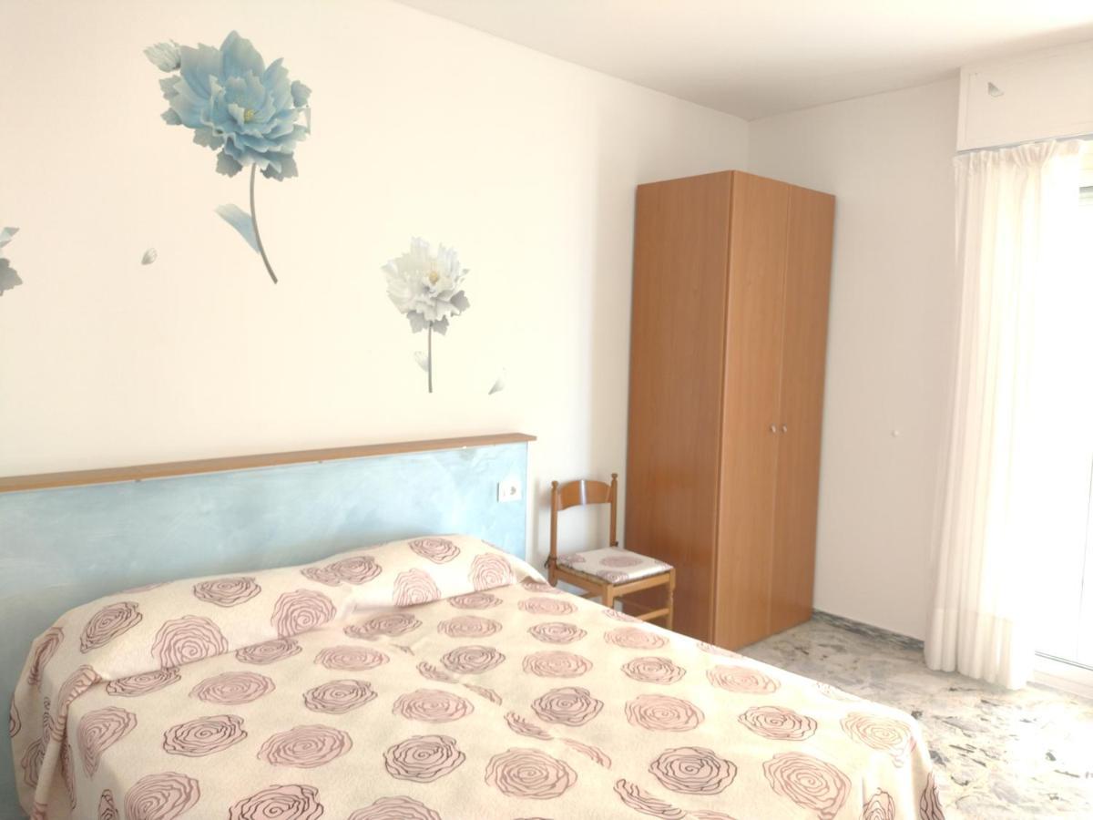 Apartamento Casa Fronte Mare Ventimiglia Exterior foto